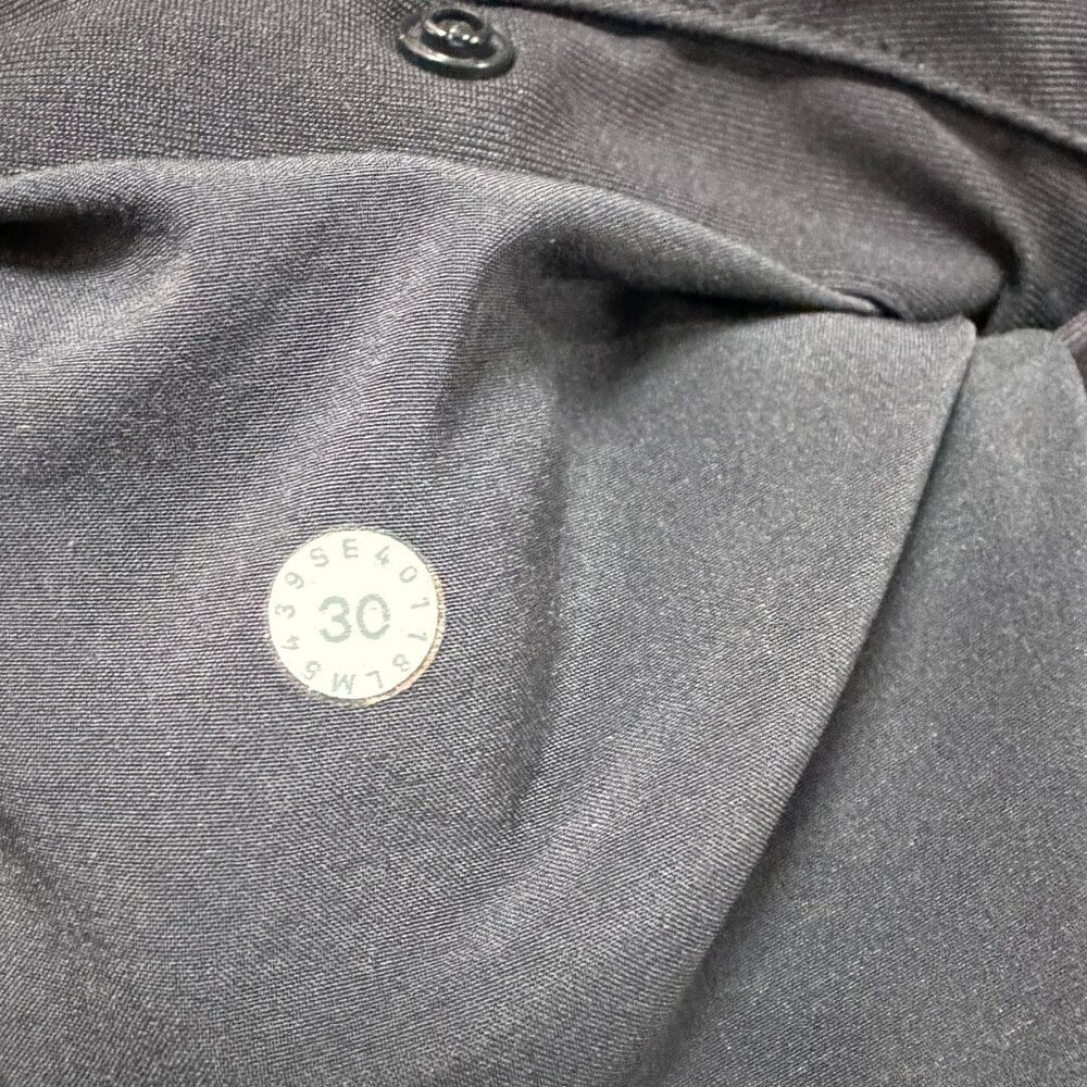 Lululemon Commission Pant Slim in Men's Size 30 - Black Warpstreme Fabric - VGUC - Picture 8 of 10